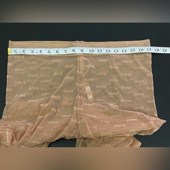 NWT Skims After Hours Sheer Leggings Logo Mesh Tights Ochre 3X - Picture 11 of 12